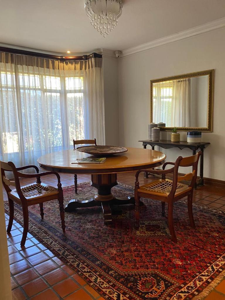 The Woodpecker Inn Pretoria-Noord Εξωτερικό φωτογραφία