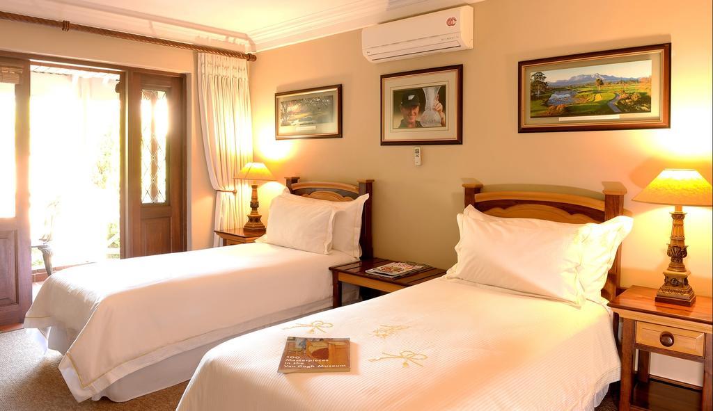 The Woodpecker Inn Pretoria-Noord Εξωτερικό φωτογραφία