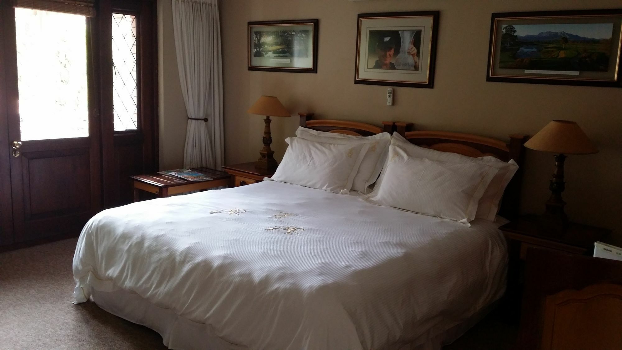 The Woodpecker Inn Pretoria-Noord Εξωτερικό φωτογραφία